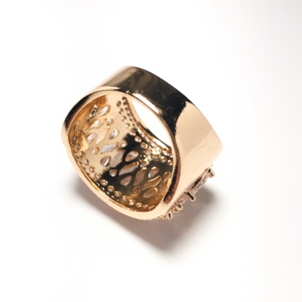 18K Gold Filled CZ Diamonds Ring - Picture 5 of 7